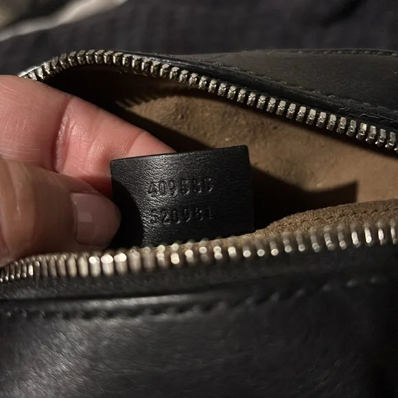 Gucci Crossbody - Picture 3 of 5